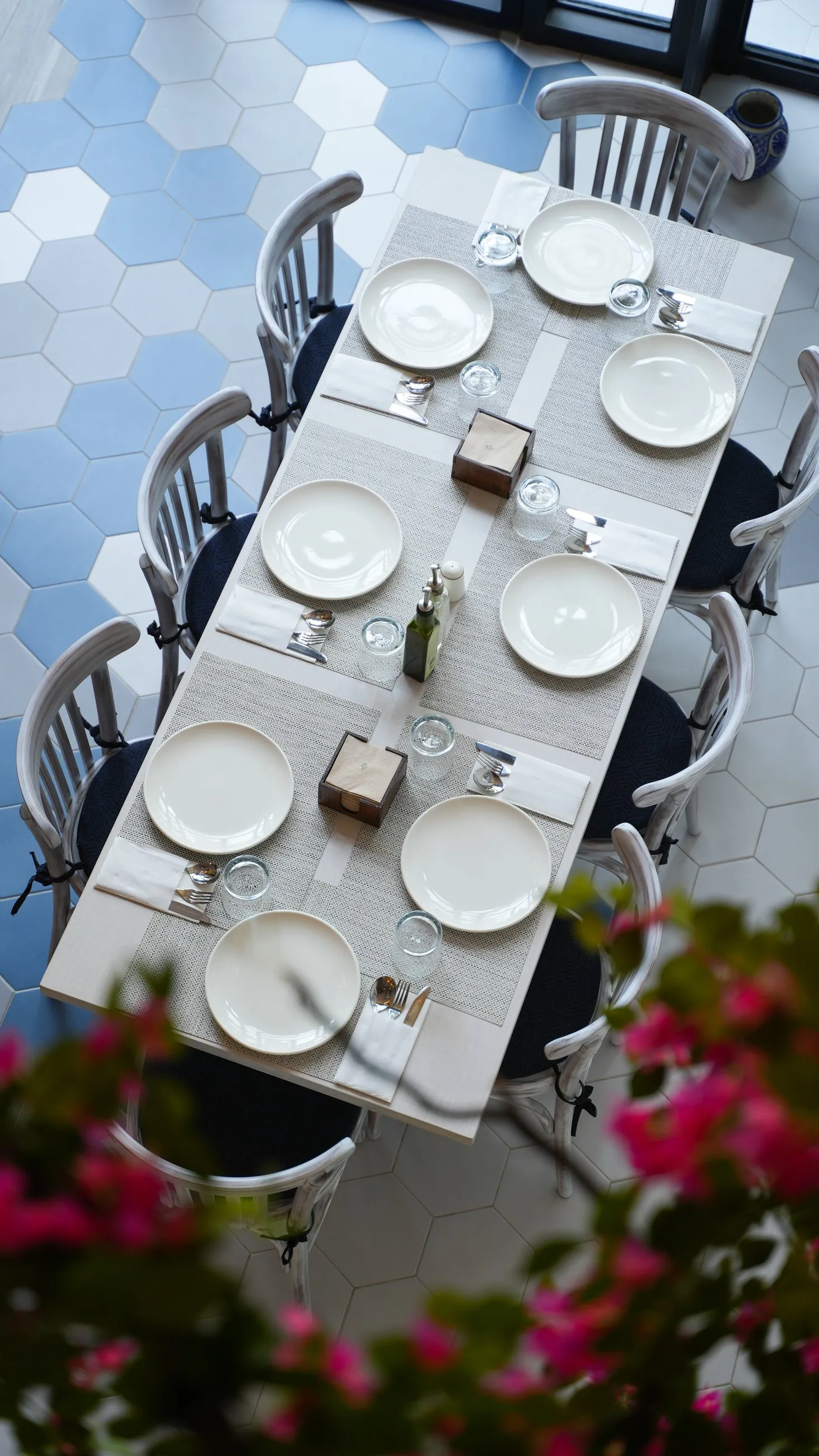 La Corbina's bright dining room in Tangier